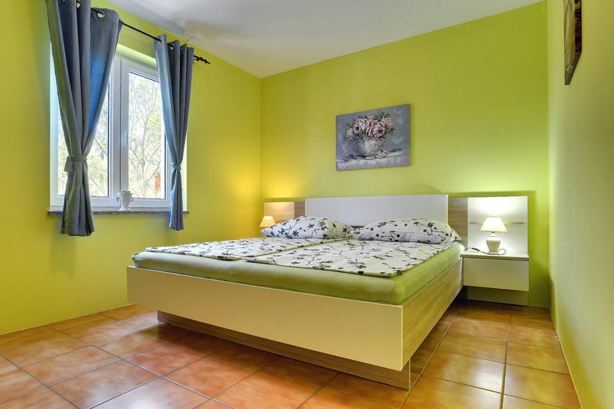 Apartments Puntica Liznjan Exterior photo