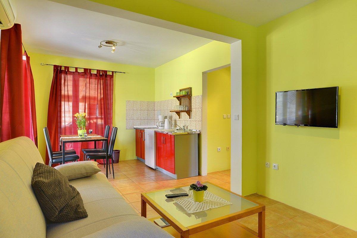 Apartments Puntica Liznjan Exterior photo