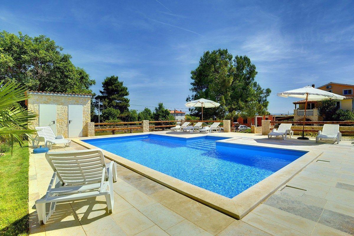 Apartments Puntica Liznjan Exterior photo